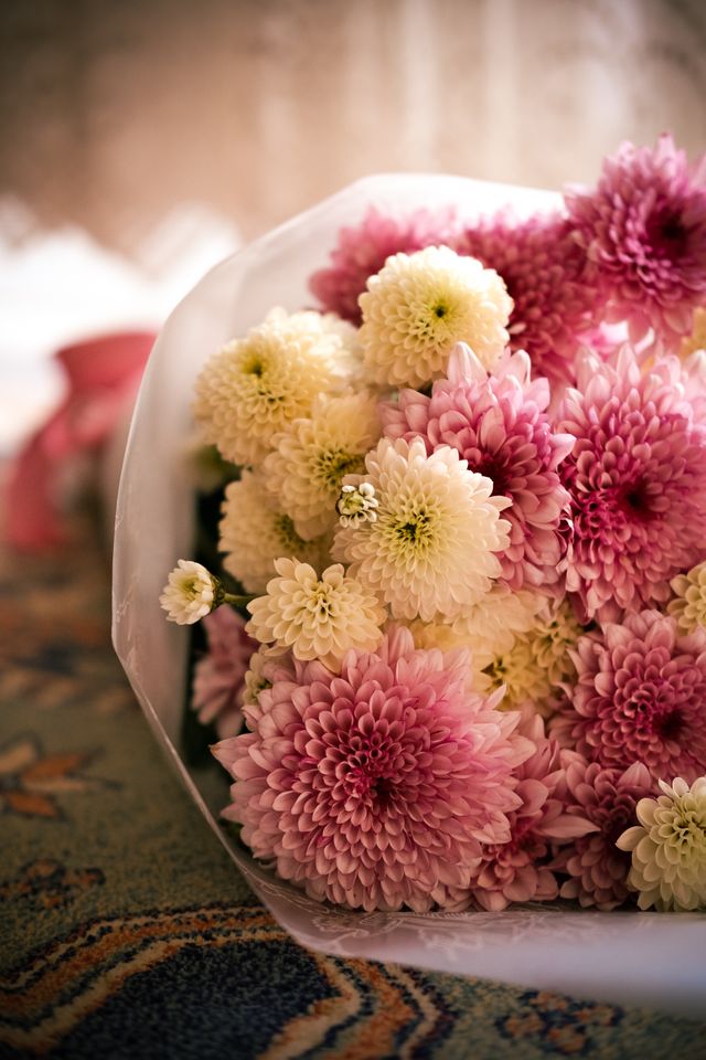 زهور عطرية